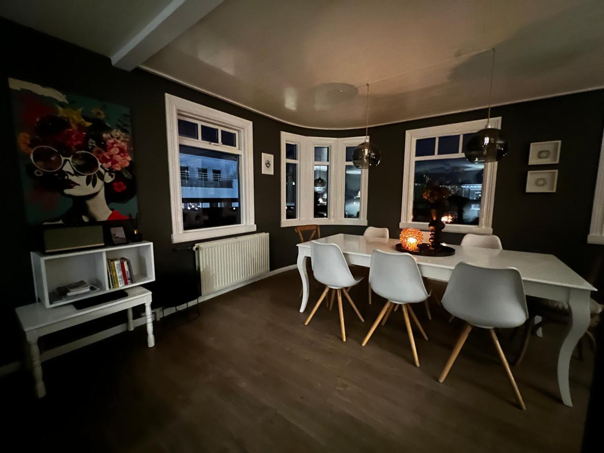 Lovely Penthouse Downtown With 3 Bedrooms Akureyri Exteriör bild